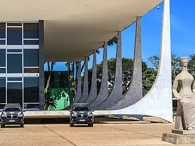 Moraes manda prender Filipe Martins, ex-assessor de Bolsonaro