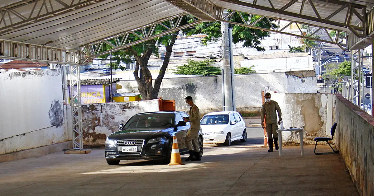 Drive Thru de Corumbá passa a testar 40 pessoas por dia