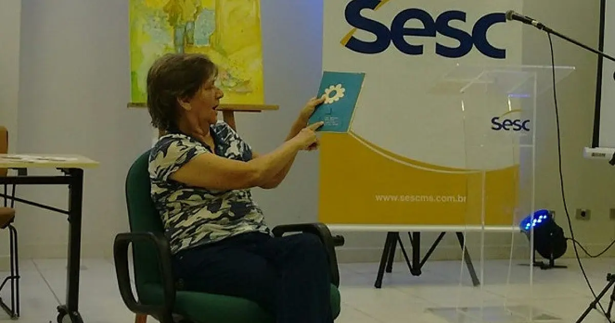 Café Literário do Sesc terá lançamento do livro "Azul dentro do banheiro"