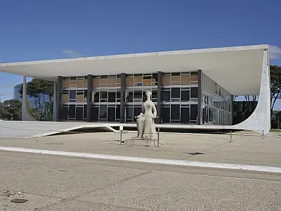 Corte no Judiciário de MS reduz salários e impõe novo teto