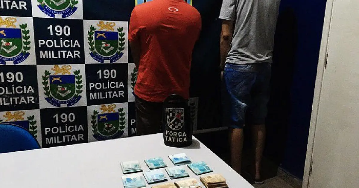 Polícia prende dupla por furto e receptação de carreta