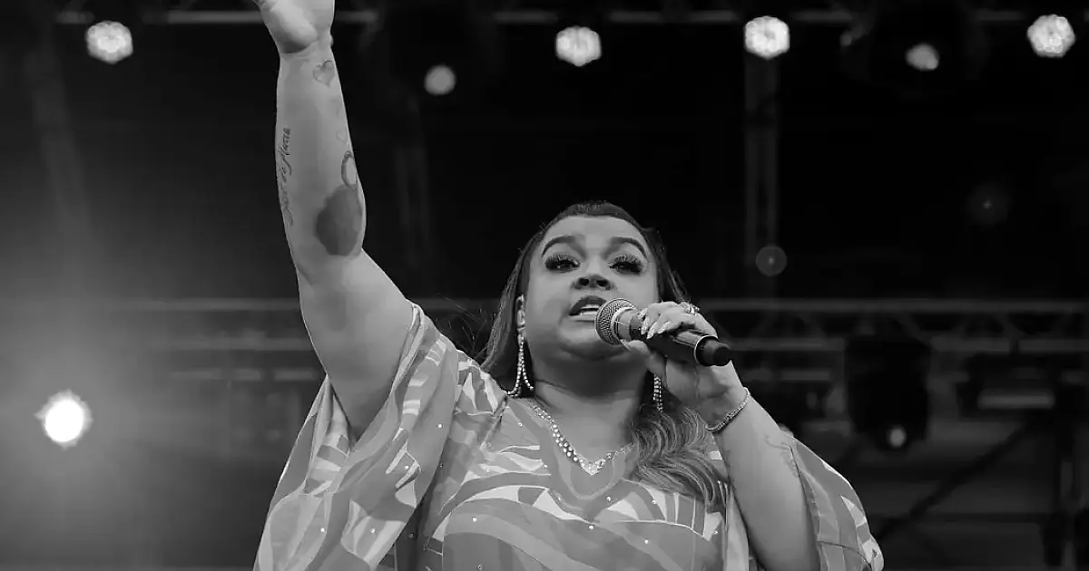 Amigos e personalidades prestam homenagem a Preta Gil