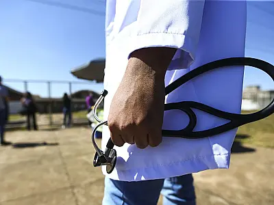 Enamed será requisito para exercício da medicina no Brasil