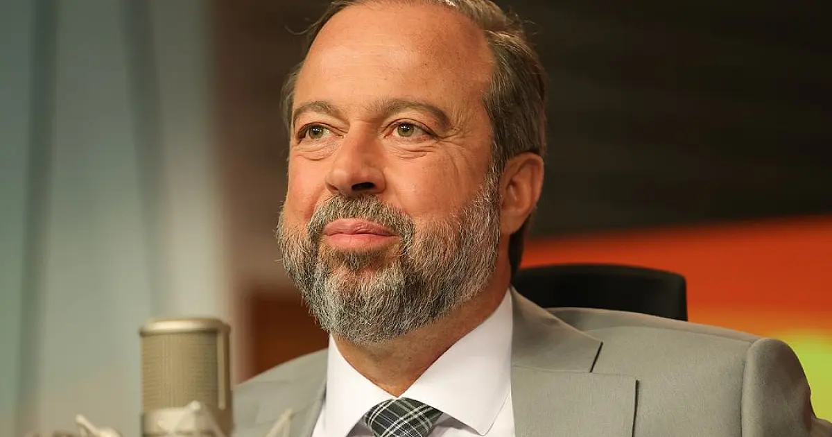 Não precisaremos do horário de verão neste ano, diz Alexandre Silveira