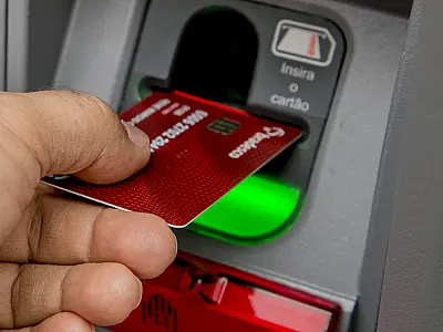 Servidores de Corumbá têm salário de março antecipado