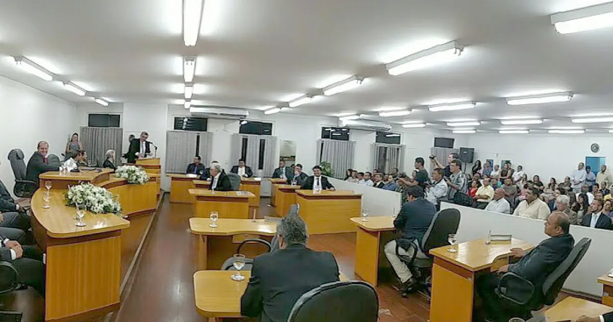 Câmara discute Projeto de Lei que proíbe cobrança de tarifa básica de consumo