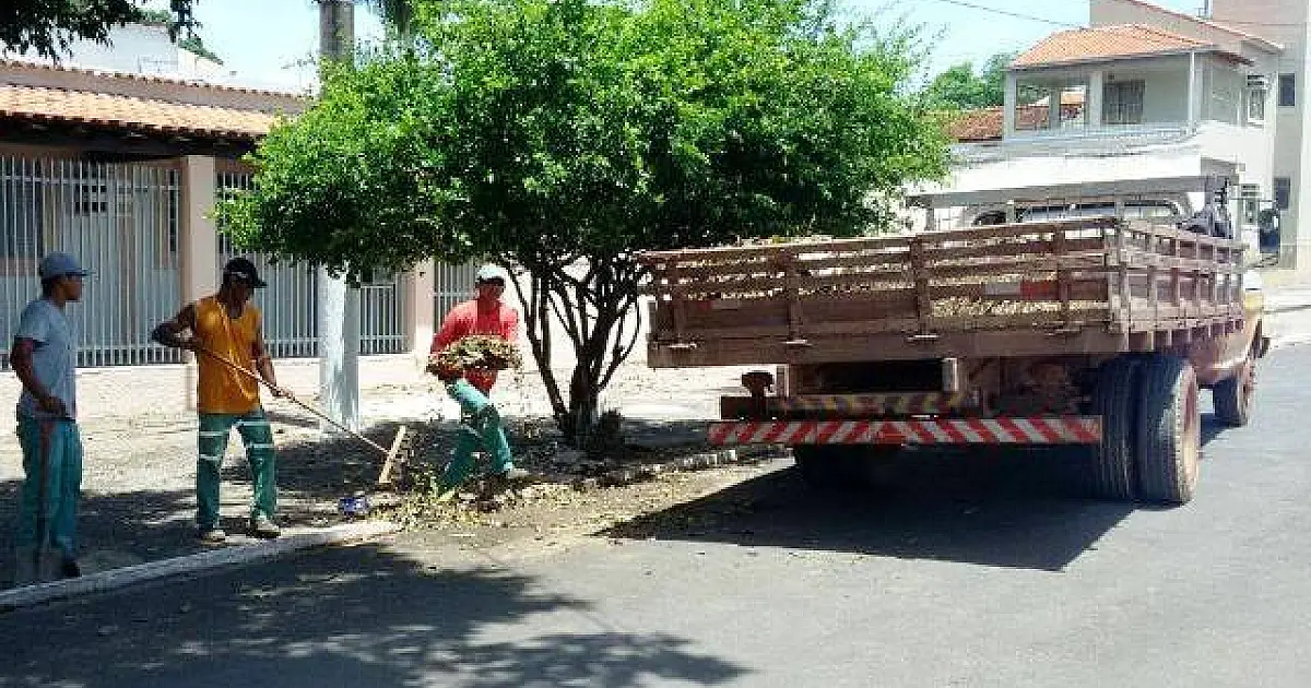 135 caminhões de lixo já foram recolhidos em ação contra dengue em Ladário