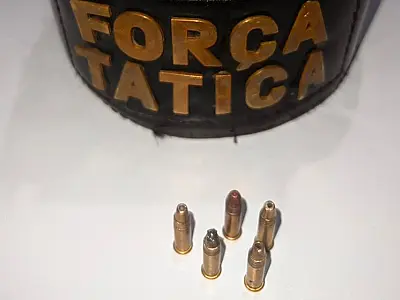 PM detém homem e apreende munições após denúncia no Cristo Redentor