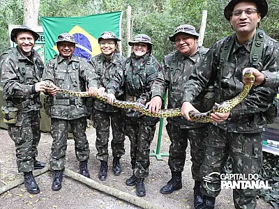Grupo vive três dias como militares do Exército em Corumbá