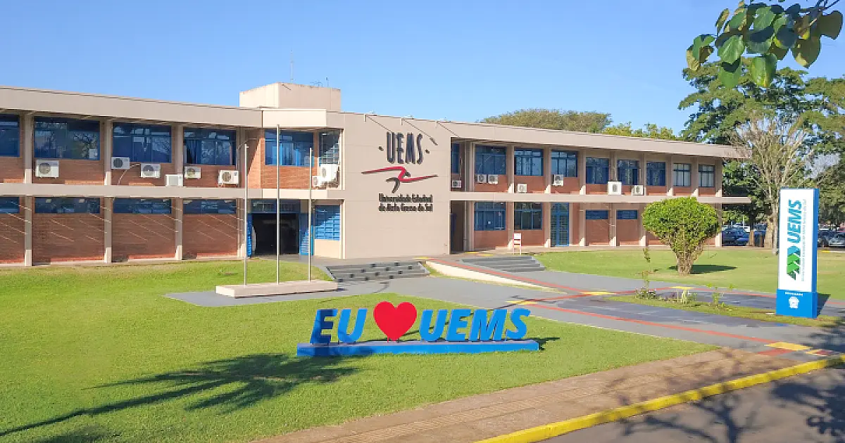 UEMS abre processo de transferência externa para graduação presencial com ingresso em 2026