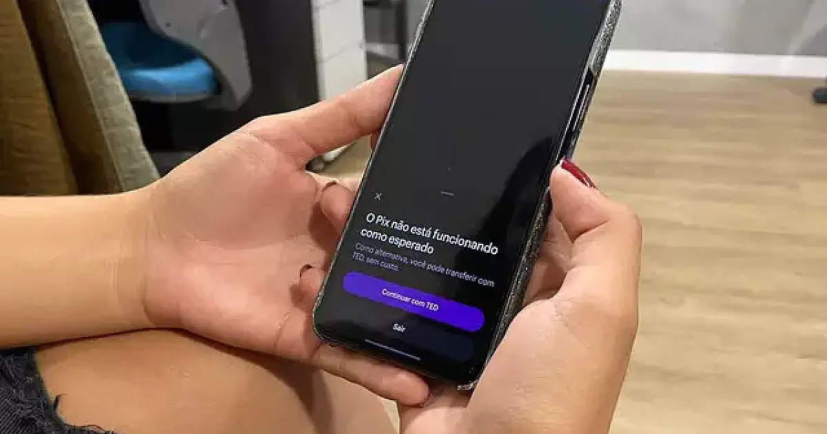 Pix fica fora do ar em vários bancos desde o final da manhhã