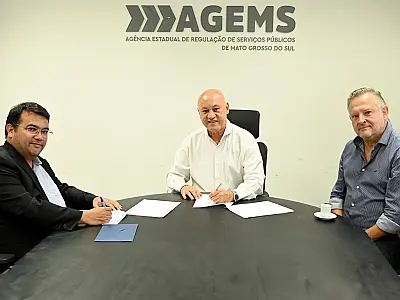 Corumbá firma acordo inédito para fiscalização da iluminação pública