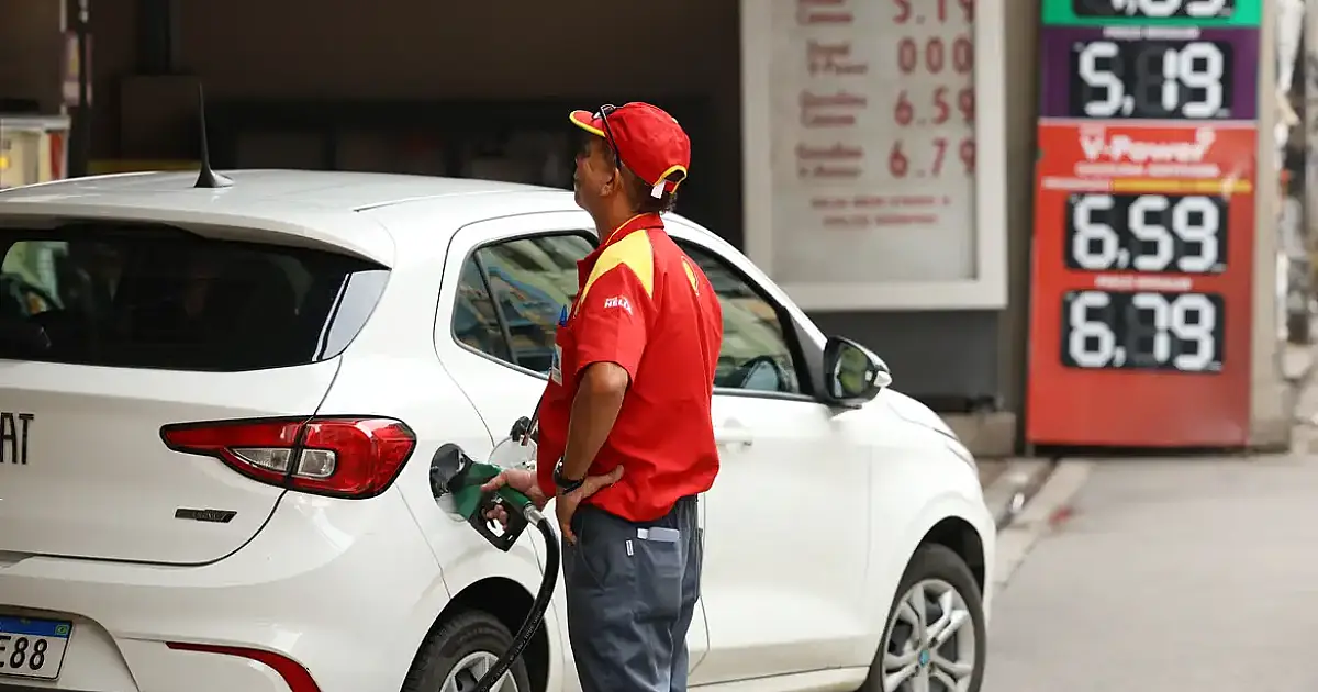 Governo quer converter receitas extras com petróleo em desonerações