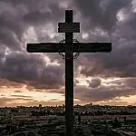 Sábado de Aleluia: silêncio, espera e tradições antes da Páscoa