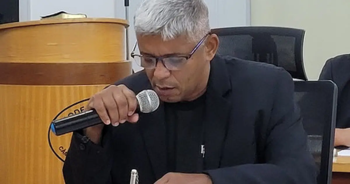 Edinaldo cobra providências contra falta de água na parte alta da cidade