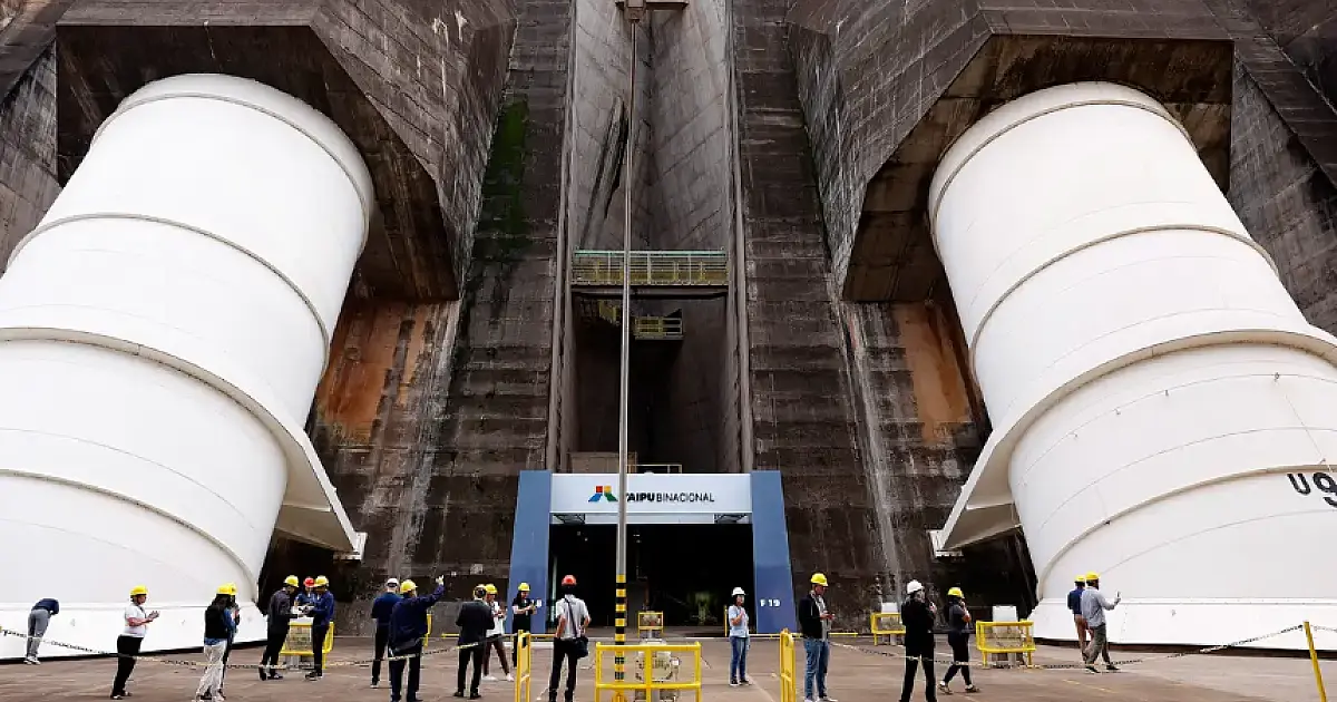 Diretor brasileiro de Itaipu garante tarifa reduzida em 2027