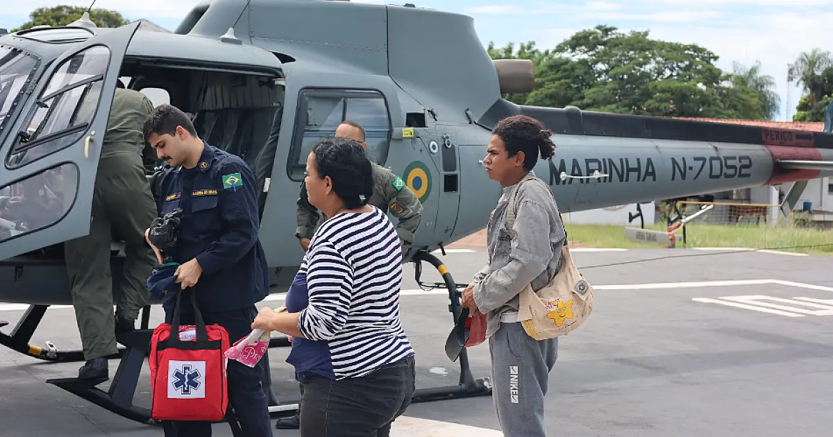 Mulher com fortes dores abdominais é resgatada por helicóptero no Paiaguás