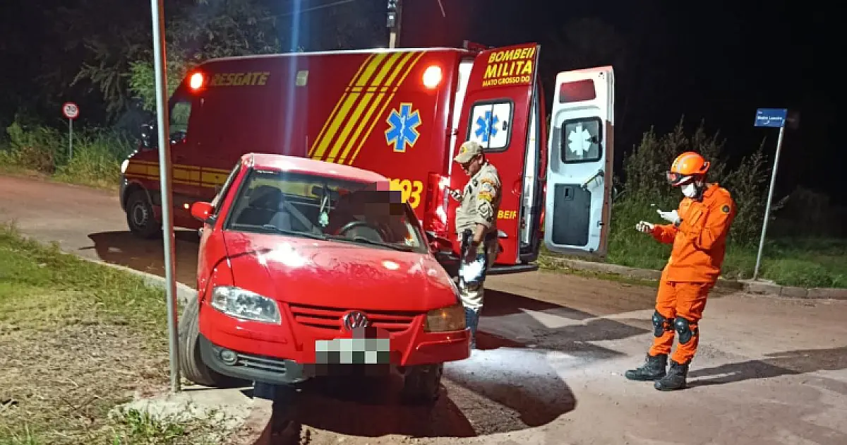 Homem sofre fratura exposta após ser atropelado por condutor sem CNH em Ladário