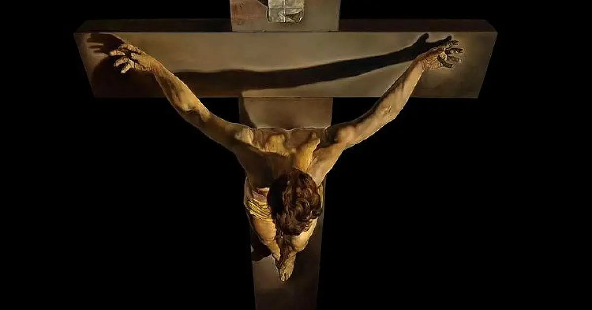 Sexta-feira Santa: silêncio e oração marcam lembrança da crucificação
