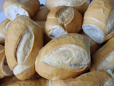 Padaria em Corumbá abre portas e aposta em renda e novos equipamentos