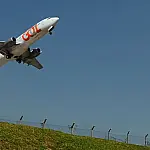 Governo prepara medidas para amenizar reajuste do querosene de aviação