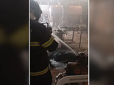 Ação rápida dos Bombeiros evita incêndio em marcenaria no centro de Corumbá