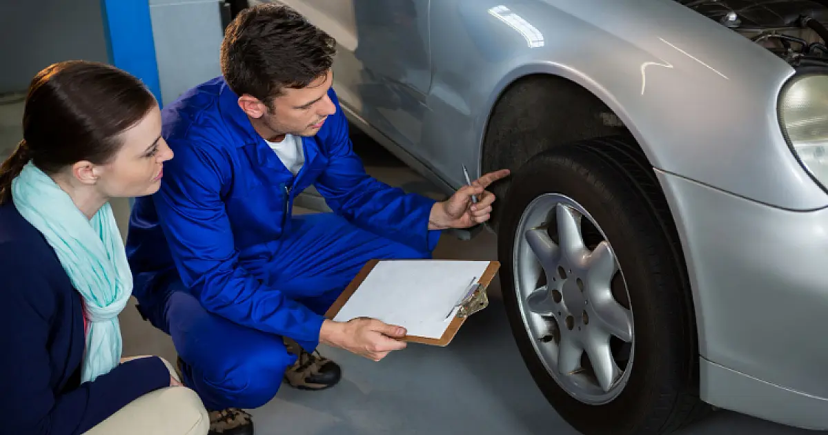 Transparência sobre rodas: como verificar o histórico de um carro sem custos?
