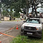 Equipes trabalham para recuperar semáforos danificados em Corumbá