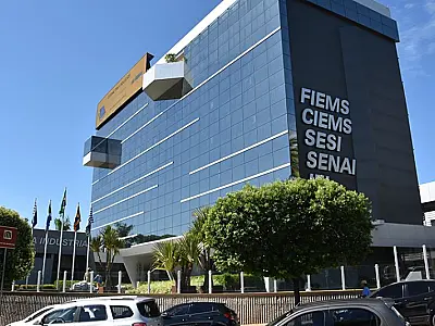Fiems assina manifesto contra o fim da escala 6x1