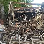 Família de idosos sobrevive de desabamento de residência durante a madrugada