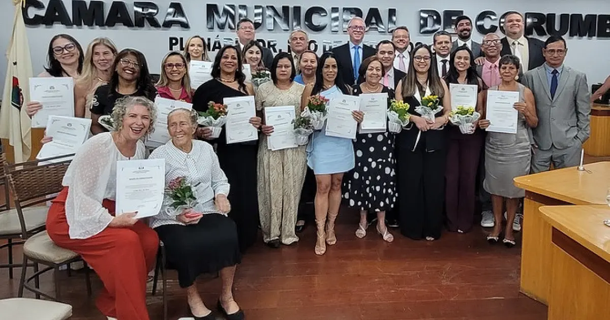 Câmara encerra março com sessão solene em homenagem às mulheres