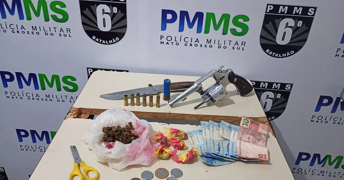 PM apreende arma com numeração raspada e drogas em Corumbá