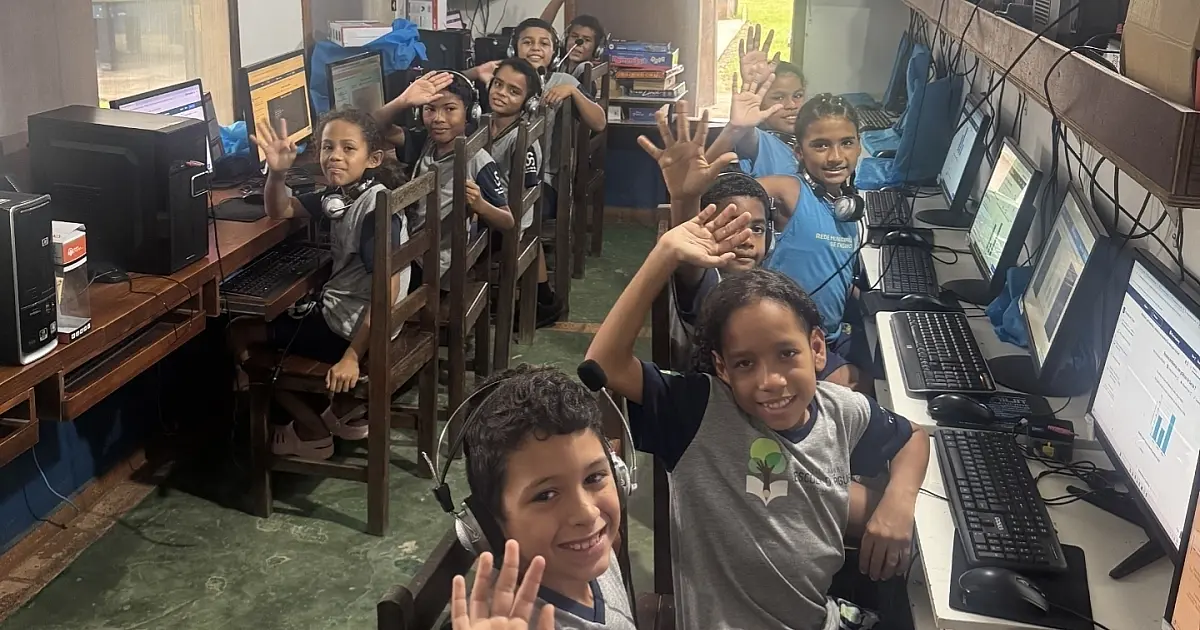 Corumbá monitora recursos da infância em visita à Escola das Águas