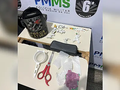 Força Tática captura foragido e fecha ponto de venda de drogas no centro de Corumbá