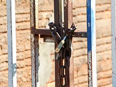 Bebê de 1 ano tinha dilatação anal e hematoma extenso na cabeça