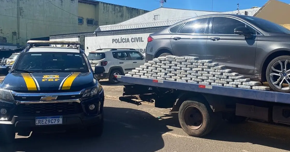 PRF apreende 88 kg de drogas  na BR 262 e prende envolvidos após perseguição