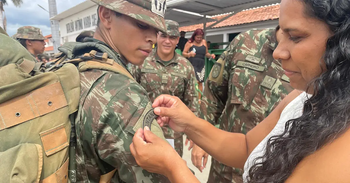 Cerimônia marcada pela emoção consagra militares incorporados em 2026