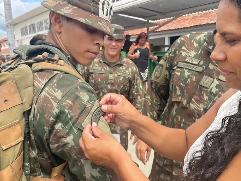 Cerimônia marcada pela emoção consagra militares incorporados em 2026