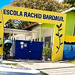 Homem com faca é detido após ameaçar funcionária em frente a escola de Corumbá
