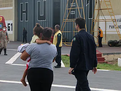 Criança de 3 anos com gastroenterite é resgatada no Pantanal