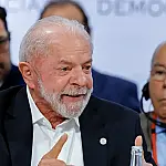 Lula defende fim da 6x1 e diz que ganhos não podem valer só para ricos