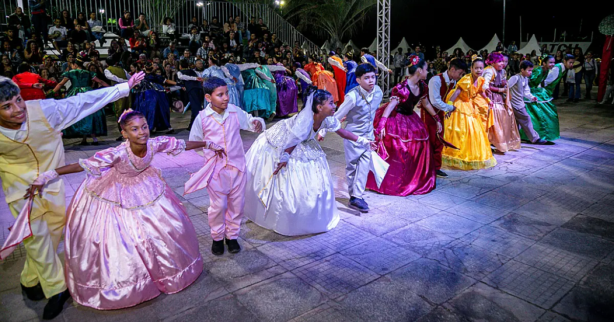 “Corumbá em Dança” reúne talentos locais em noite de espetáculo