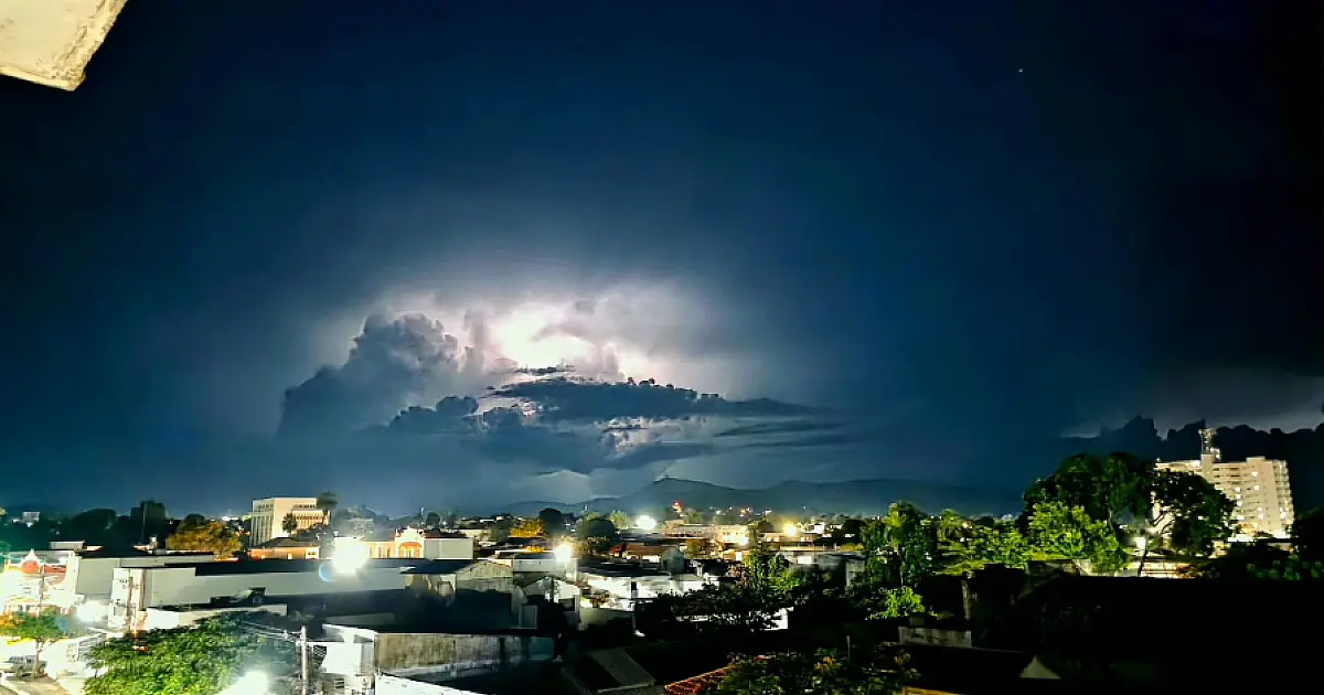 Reajuste de 12,61% na energia elétrica é questionado por vereador em Corumbá