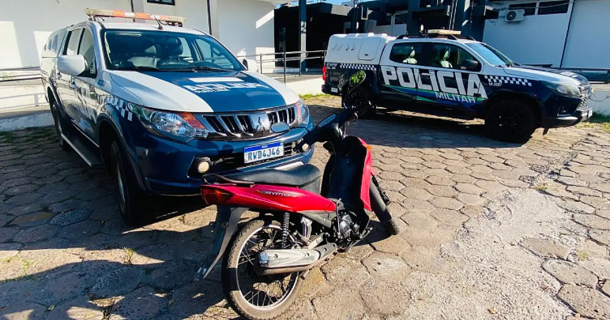 Motocicleta furtada é recuperada em operação na zona portuária de Corumbá