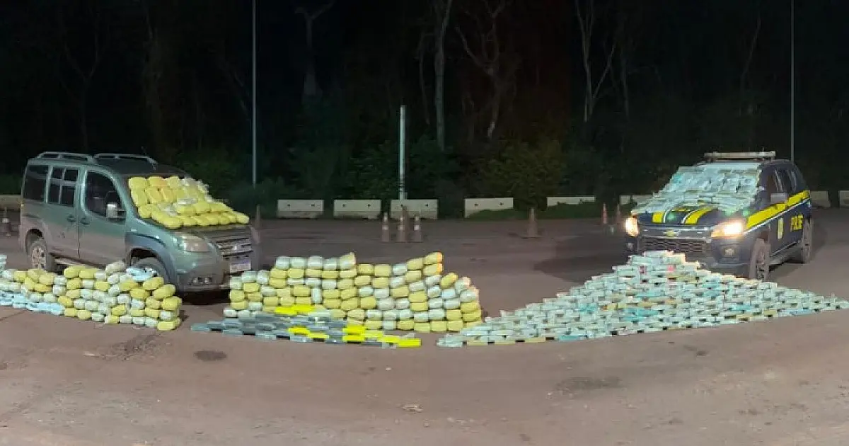 Perseguição na BR-262 termina com apreensão de 484 kg de drogas