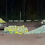 Perseguição na BR-262 termina com apreensão de 484 kg de drogas