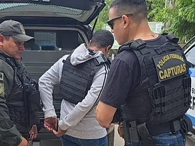Interpol expulsa brasileiro da Bolívia e o entrega à Polícia Federal na fronteira
