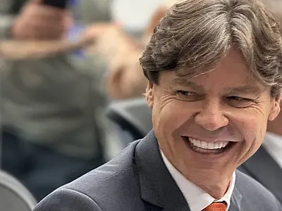 Paulo Duarte propõe mais transparência na energia solar em MS