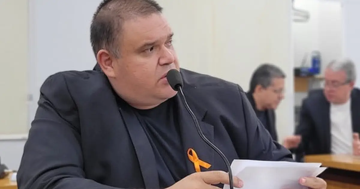 Jovan cobra definição sobre reajuste dos servidores municipais
