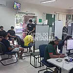 População lota Cartório Eleitoral no último dia para regularização do título
